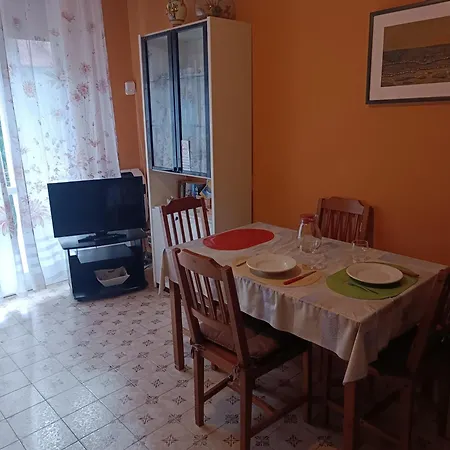 Residenza Adalgisa - A Due Passi Da Finalborgo *