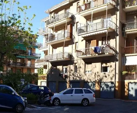 Residenza Adalgisa - A Due Passi Da Finalborgo * فينالي ليغوري